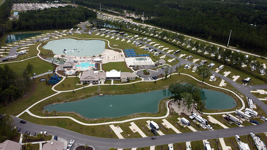 Island Oaks RV Resort